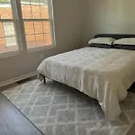 Spacious 3Bd 2.5 Ba - 15 Min To Downtown/Capitol